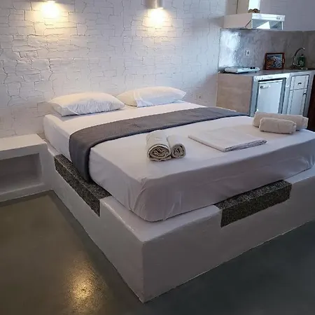 Traditional House Under The Castle Apartamento