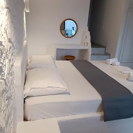 Traditional House Under The Castle * Astypálaia